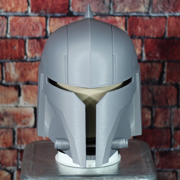 The Raider Mandalorian Helmet - Villainous Prop Shop